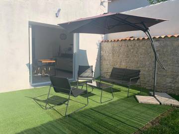 Gîte pour 4 personnes, avec terrasse, animaux acceptés à Nieul-sur-Mer