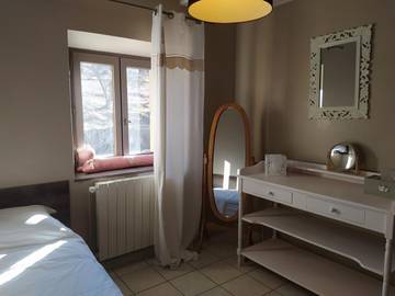 Maison De Vacances pour 6 Personnes dans Montbrun, Massif central, Photo 4