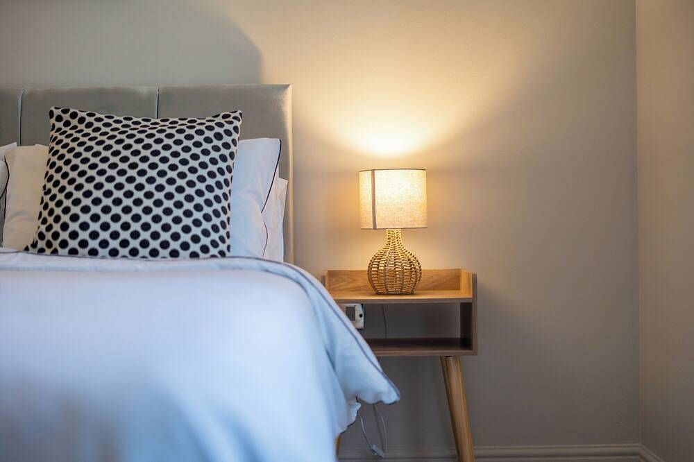 Entire apartment, Homely Spacious 3 Bedroom Apartment in Windsor. Close to Windsor Castle. in Windsor, Berkshire