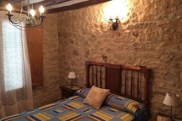 Gîte pour 8 personnes, avec balcon à La Fresneda - 4