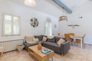 Maison De Vacances pour 4 Personnes dans Roussillon, Parc naturel régional du Luberon, Photo 3