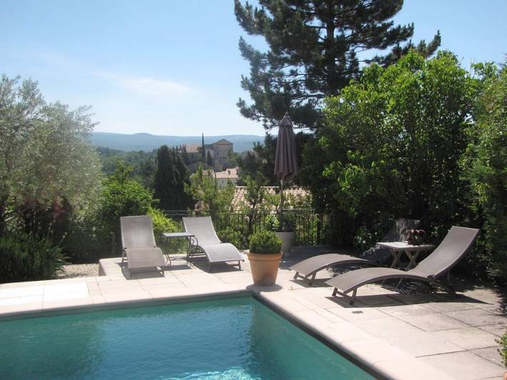 Chambre d’hôte pour 2 personnes, avec Terrasse ainsi que Jardin et Piscine