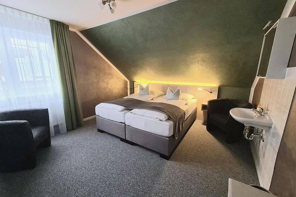 Appartement/Fewo, Dusche, Wc, 2 Schlafräume - Verwöhn Pension Wiesengrund in Ochsenkopf, Bischofsgrün