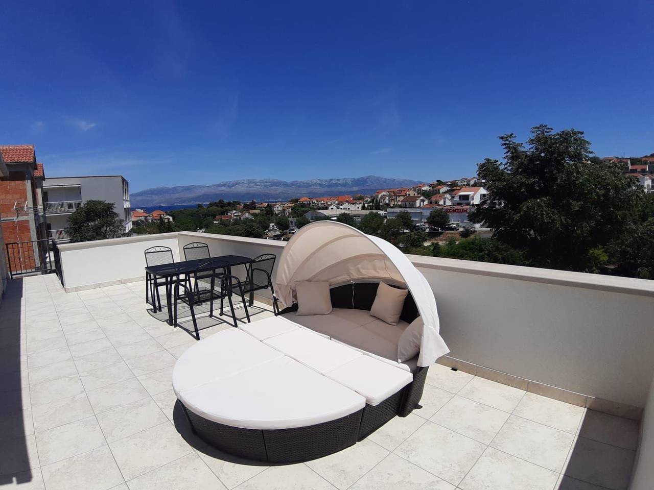 Geheel vakantieappartement, Apartman Marina in Sutivan, Brac