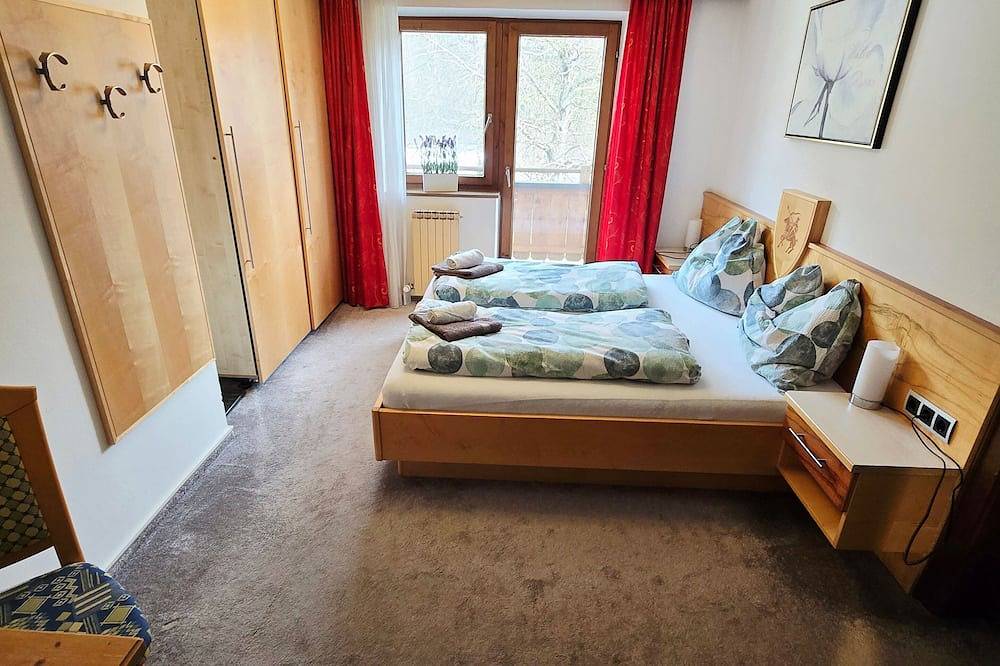 Doppelzimmer 2 inkl. erweitertem Frühstück (Zimmer Nr.3) - Weindlhof in Waidring, Chiemgauer Alpen