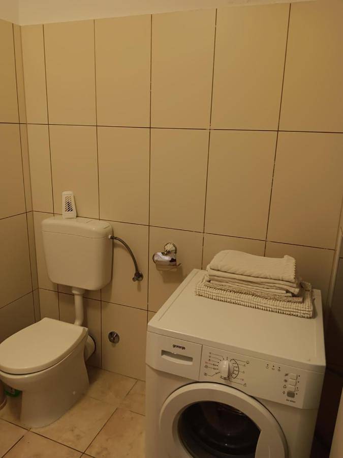 Maison d’hôte pour 4 personnes, avec Balcon et Terrasse ainsi que Jardin et Vue dans Hvar - 4