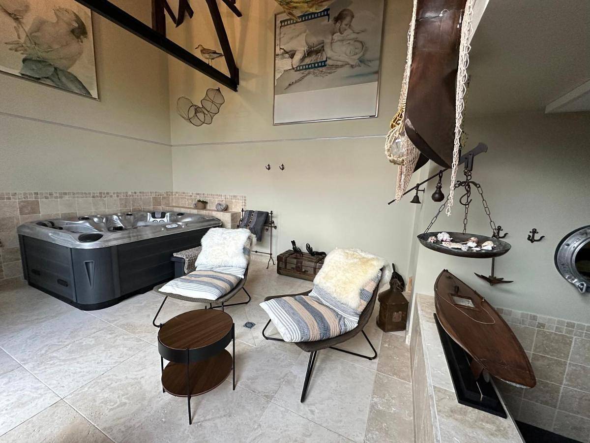 Three-Bedroom House in Zottegem, Province de Flandre-Orientale