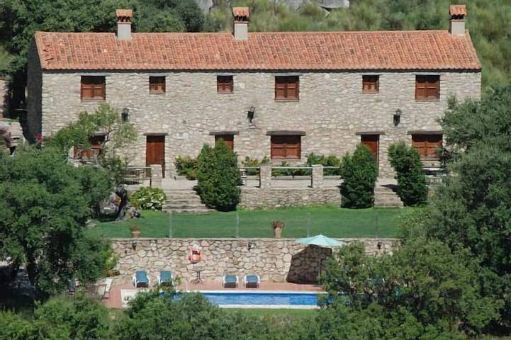 Chalet para 18 personas, con jardín y terraza - 1
