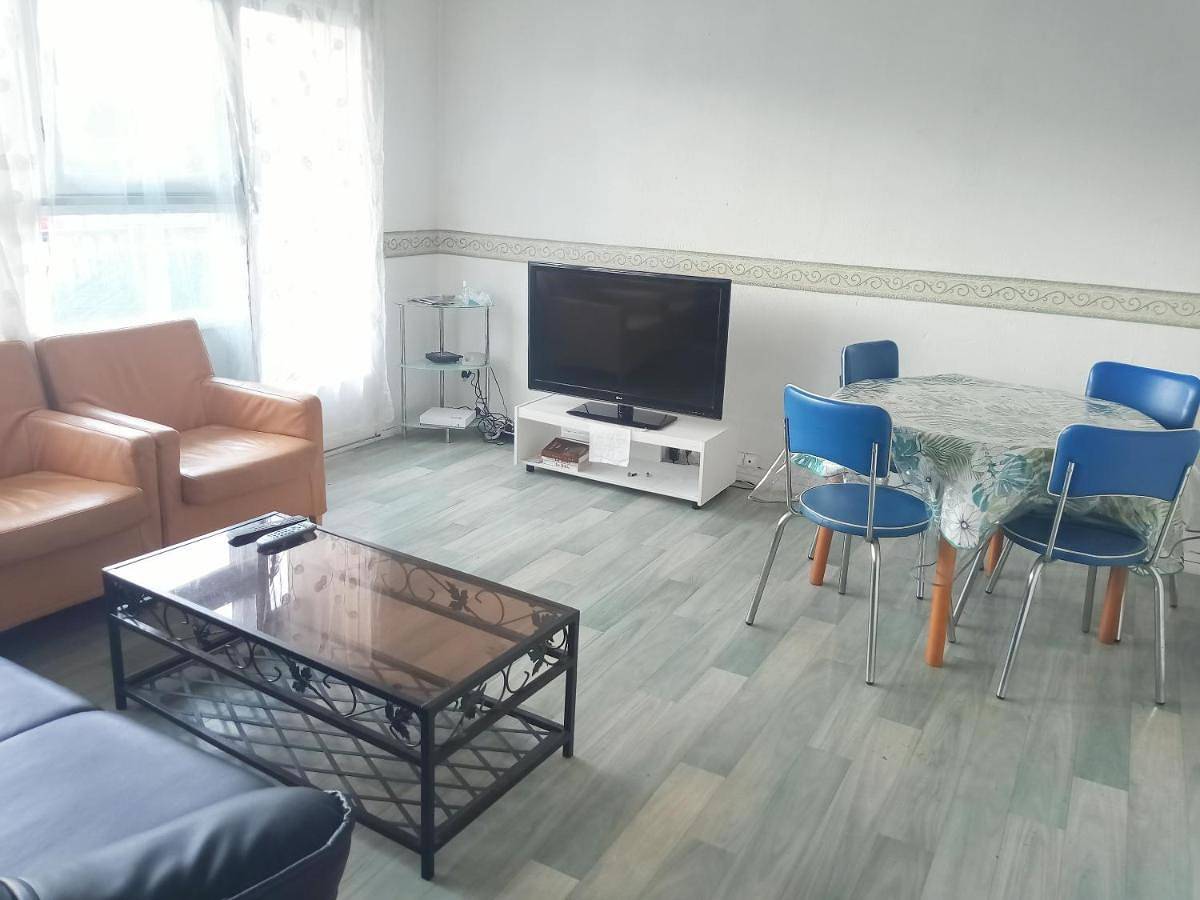 Appartement entier, Appartement lumineux proche de Rouen et Paris in Saint-Étienne-du-Rouvray, Région de Rouen