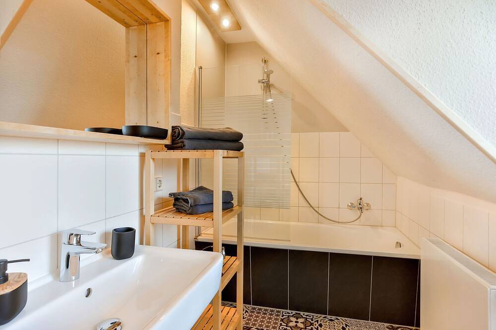 Apartamento entero, Ferienwohnung 2 - Fewo im Bürgermeisterviertel in Ocenarium Stralsund, Stralsund