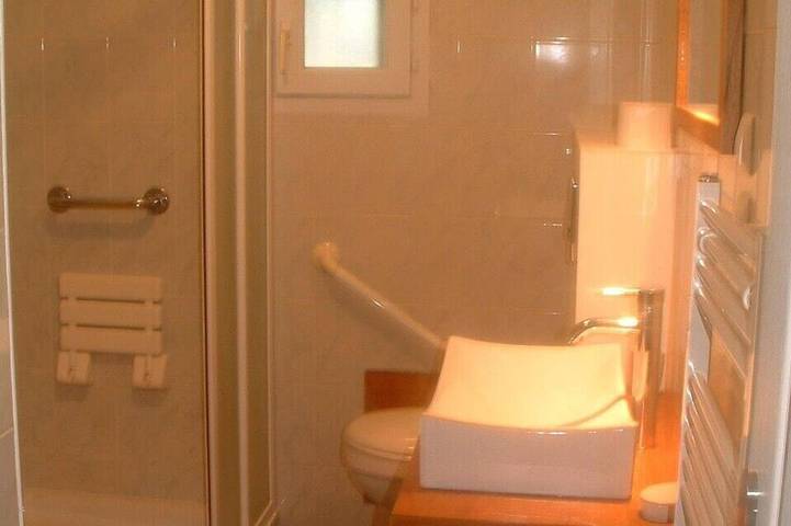 Gîte pour 6 personnes, avec terrasse et jardin, animaux acceptés à Pennautier - 4