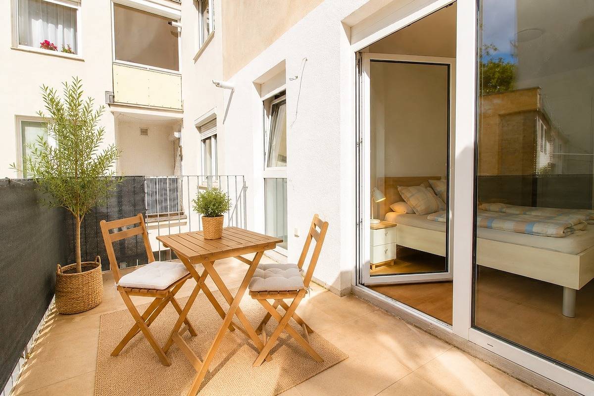 Ganze Wohnung, Ferienwohnung für 3 Personen mit Terrasse in Wien, Donau Niederösterreich