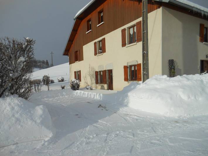 Gîte pour 4 personnes, avec jardin à Foncine-le-Haut