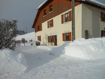Gîte pour 4 personnes, avec jardin à Foncine-le-Haut