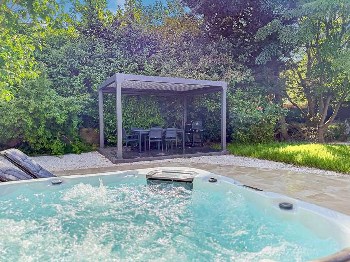 Location de vacances pour 8 personnes, avec jardin ainsi que jacuzzi et sauna à Triel-sur-Seine - 4