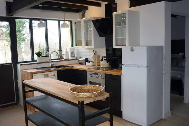 Appartement de vacances pour 6 personnes, avec Terrasse ainsi que Jardin et Piscine