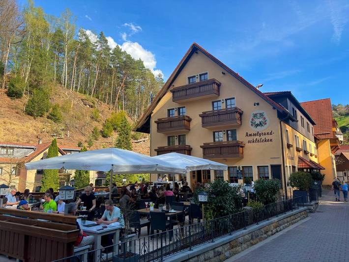 Hotel für 2 Personen, mit Terrasse und Whirlpool sowie Sauna und Ausblick
