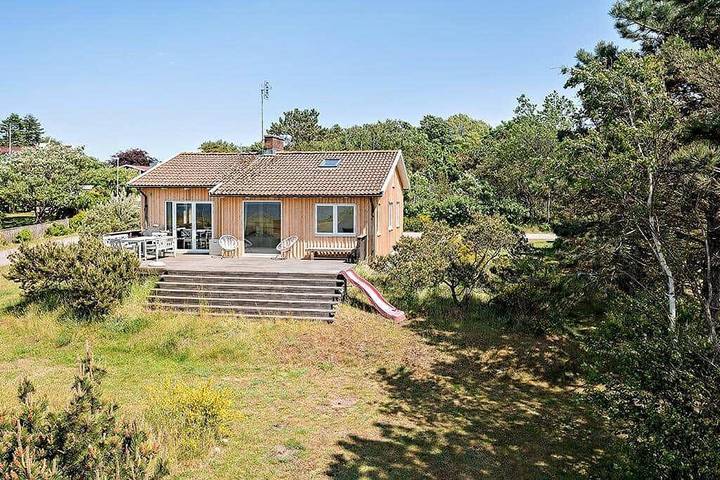 Hus för 6 Personer, med terass i Höganäs