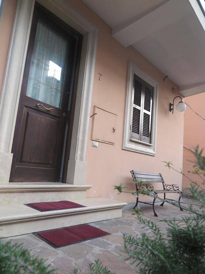 Gîte pour 5 personnes, avec terrasse à Cori - 3