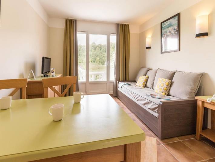 Location de vacances pour 4 personnes, avec piscine, animaux acceptés à Branville