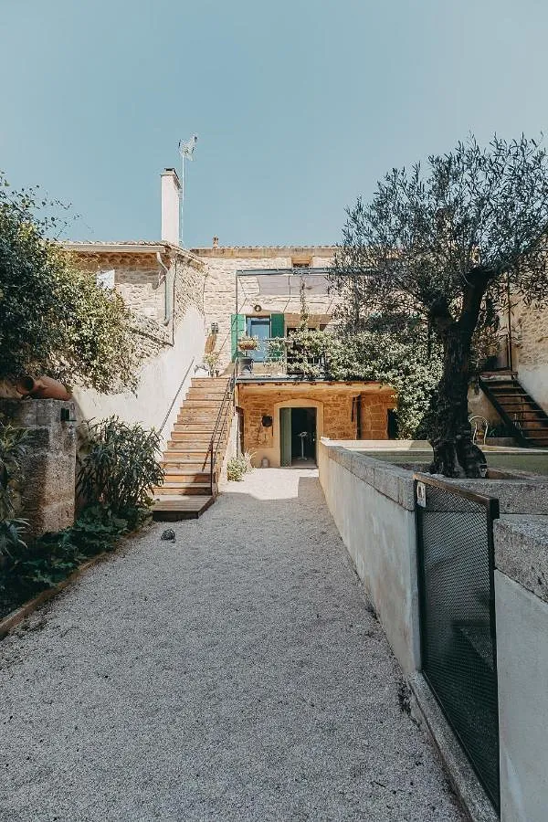 Villa for 11 people, with garden and pool - 1