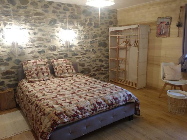 Location de vacances pour 2 personnes, avec jardin dans le Cantal - 4