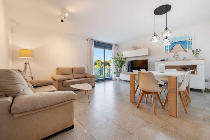Location de vacances pour 7 personnes, avec Balcon et Jardin à Cambrils