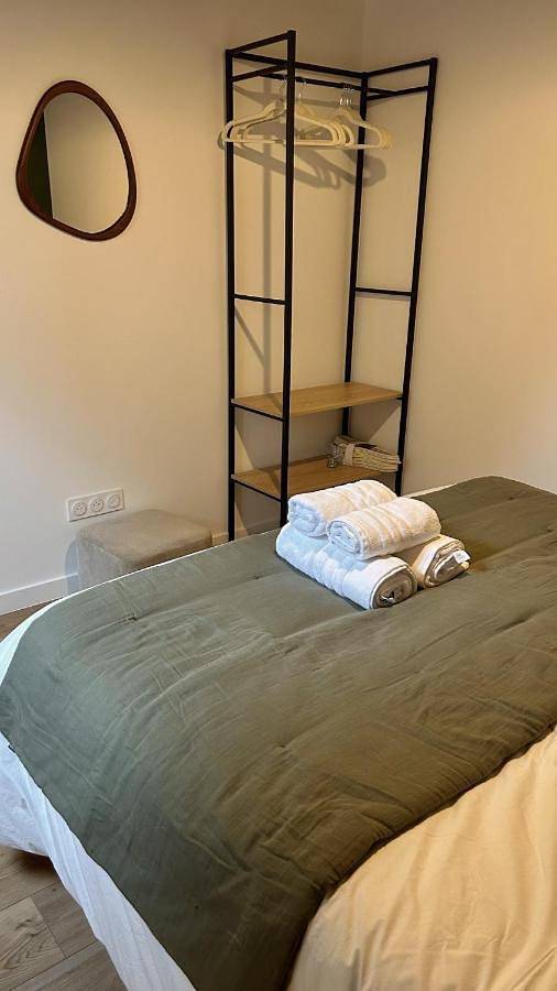 Gîte pour 4 personnes, avec Terrasse à Brissac-Quincé - 3