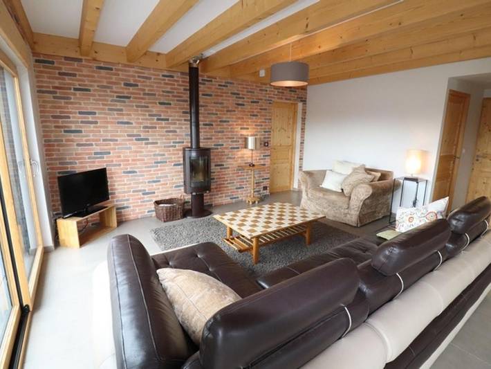 Location de vacances pour 8 personnes, avec terrasse à Talizat - 2