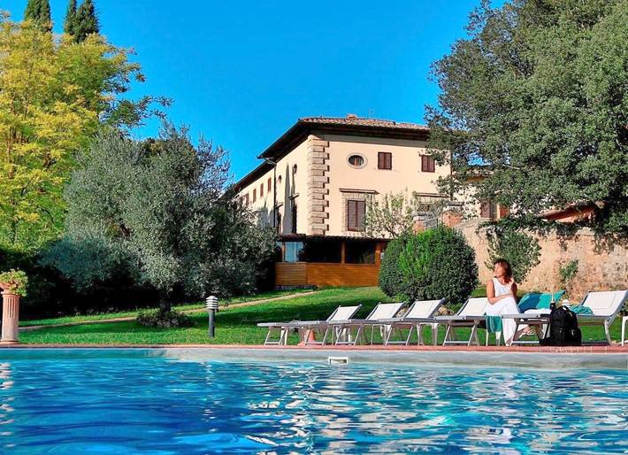 Hôtel pour 2 personnes, avec jardin ainsi que bassin pour enfant et piscine