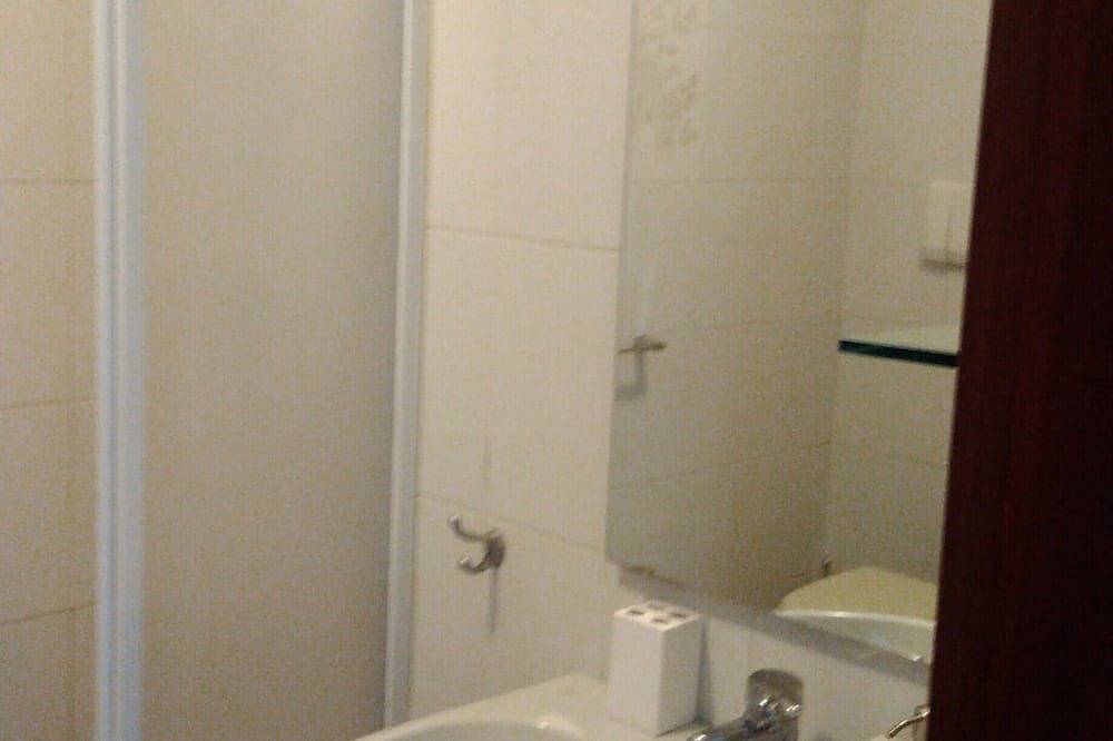 Apartamento entero, Furnished mini near Licei in Schio, Provincia de Vicenza