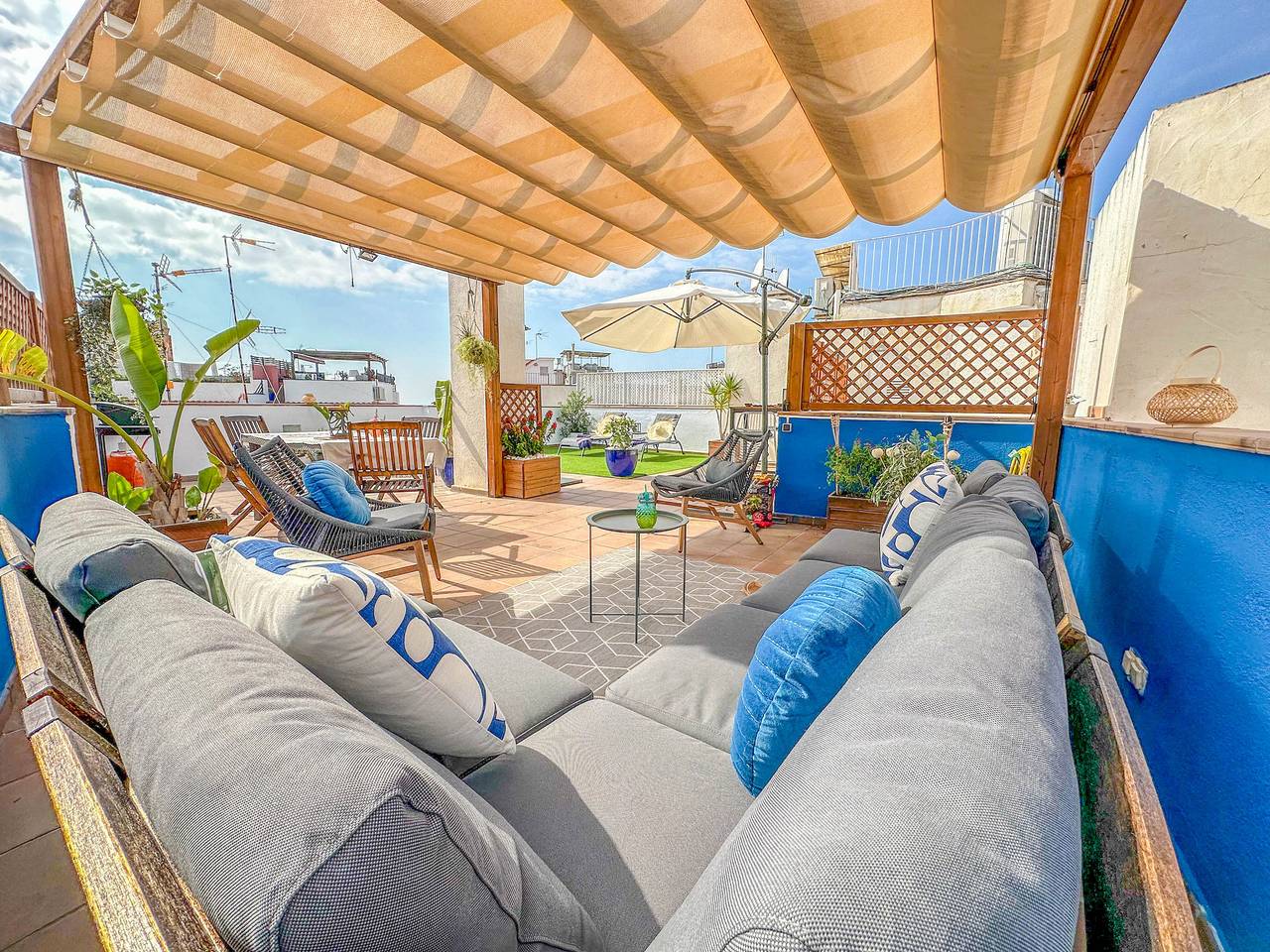 Geheel appartement, Vakantieappartement voor 6 personen met terras in Sitges, Garraf