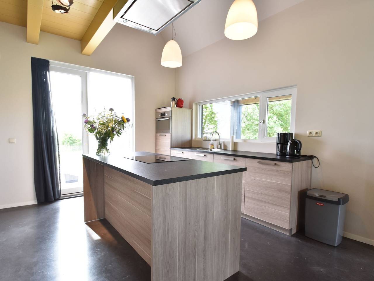 Seaside Villa with Garden in Franekeradeel, North Sea Netherlands