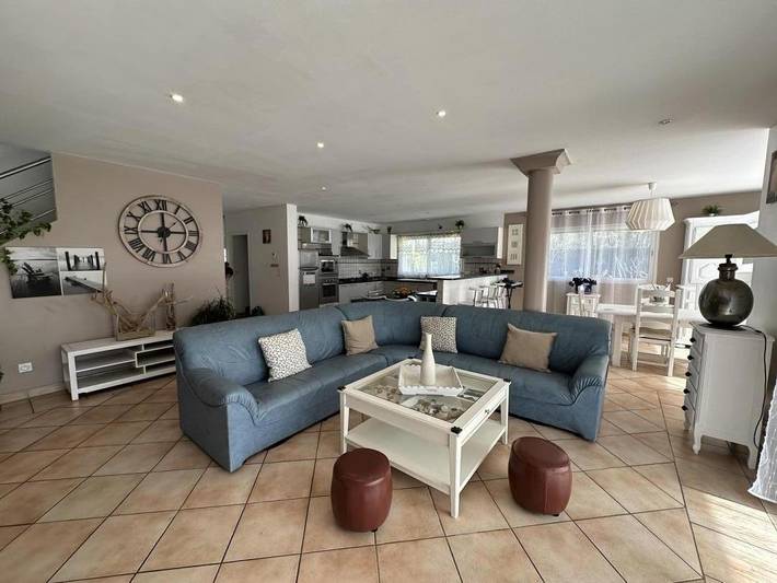 Gîte pour 6 personnes, avec jardin dans Lac de Léon - 2