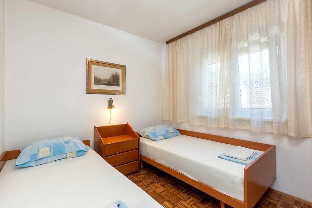 2 bedroom beach front home in Premantura in Premantura, Southcoast Istria
