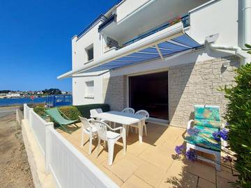 Gîte pour 4 personnes, avec terrasse à Étel
