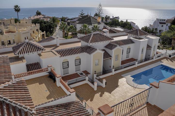 Apartamento entero, Nerja Paradise Rentals - Apartamento Chimenea in Playa de Burriana, Nerja