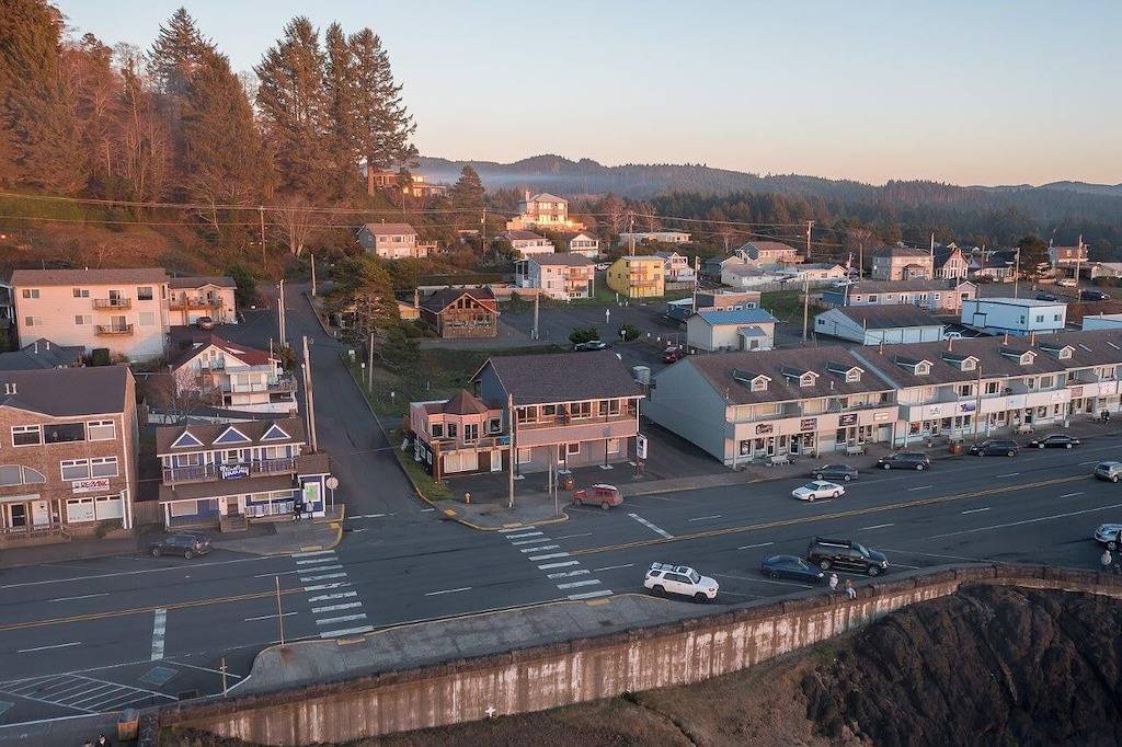 Ganze Wohnung, Ocean View & Whale Watching! Dog Friendly in Depoe Bay! in Depoe Bay, Lincoln County (OR)