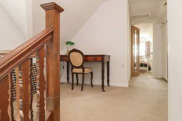 Log Cabin for 8 People in Wroxham, Norfolk, Photo 4