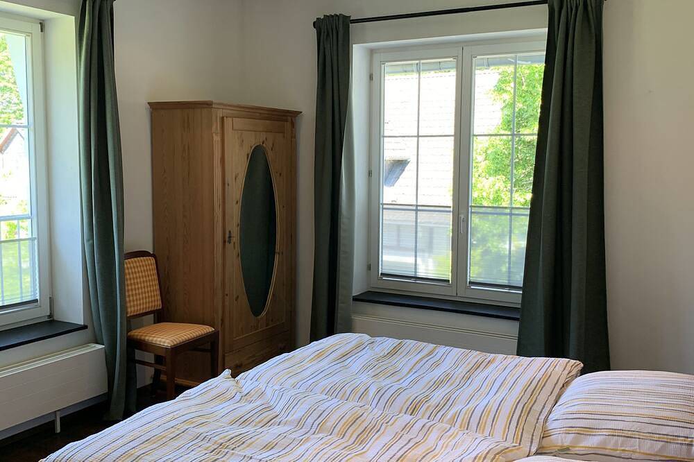 Ganze Wohnung, Köbelerhof - Stilvoll eingerichtete Landwohnung in Kördorf, Lahn-Taunus