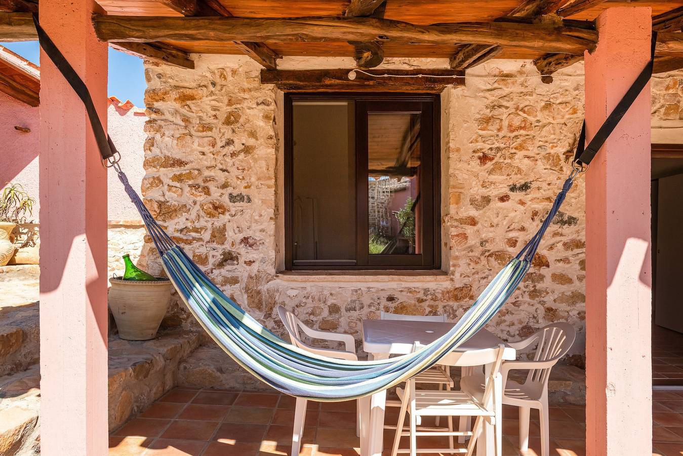 Ferienhaus 'Villa Bella Solanas - Cuili Murvoni' mit Bergblick in Solanas, Comune di Sinnai
