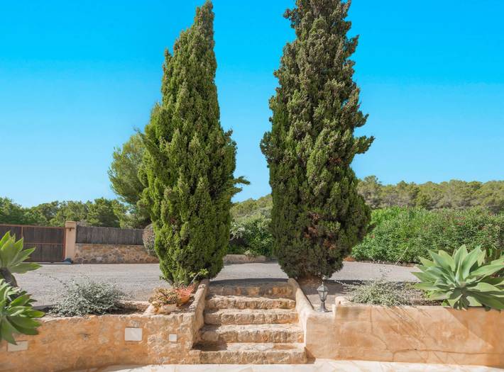 Casa de vacaciones para 8 personas, con Balcón además de Terraza y Jardín en Sant Antoni de Portmany