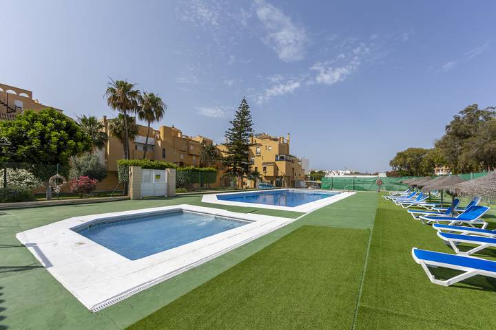 Appartamento vacanze per 6 persone, con piscina e terrazza - 1