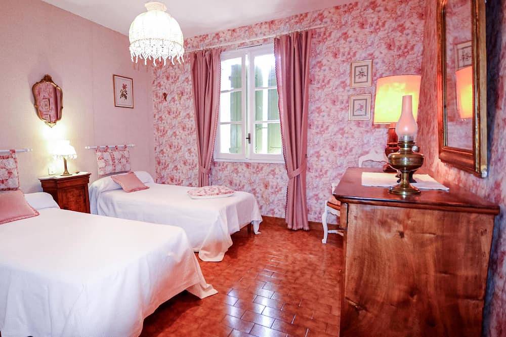 Belle maison à Roussillon avec cuisine in Roussillon, Parc naturel régional du Luberon
