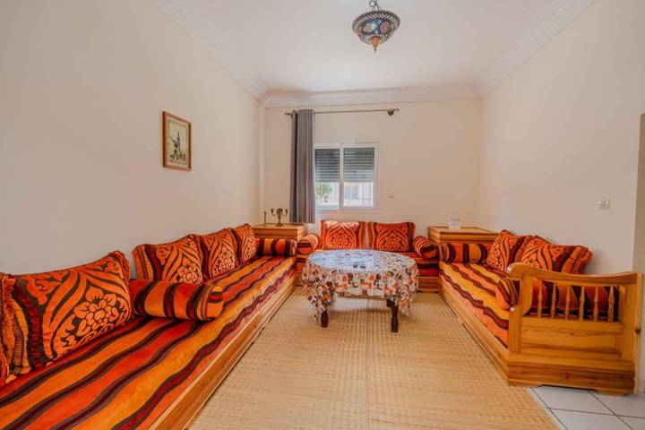 Appartement de vacances pour 4 personnes, avec vue et jardin