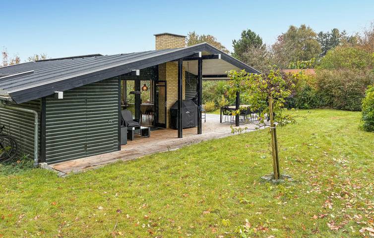 Ferienhaus für 5 Personen mit Terrasse in Vejby Strand, Vejby