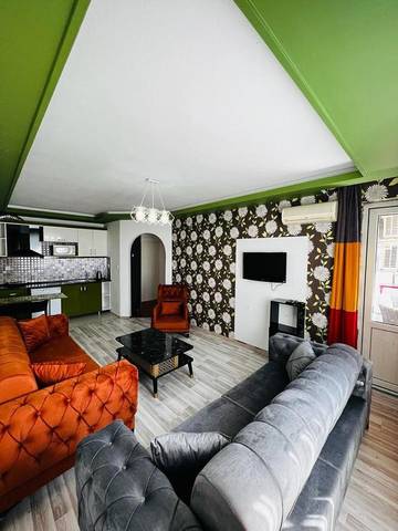 Cottage pour 4 personnes, avec jardin et bassin pour enfant ainsi que piscine et vue à Alanya