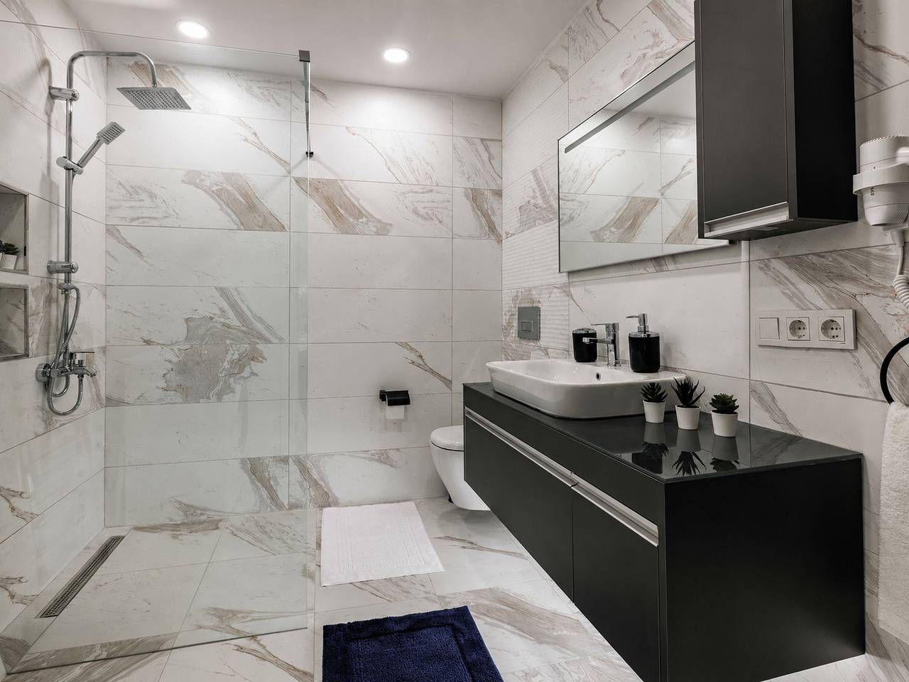 Ganze Ferienwohnung, Magical 2 Bedroom Apartment At Monnas Suite in Beyoğlu, Istanbul