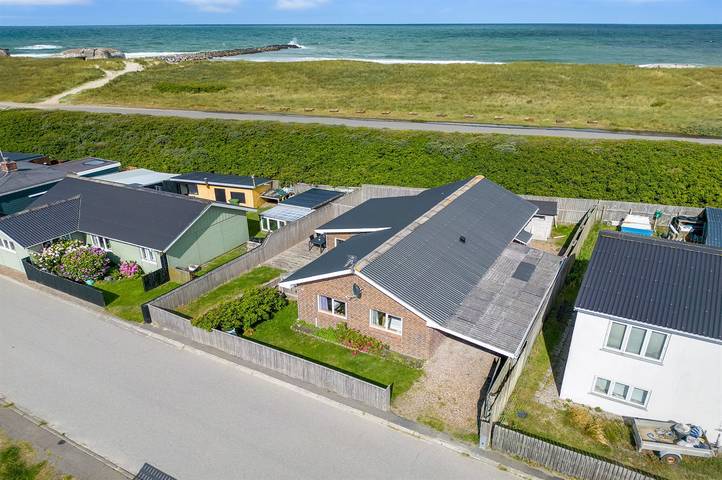 Feriehus for 6 personer, med terrasse, dyr tillatt i Thyborøn
