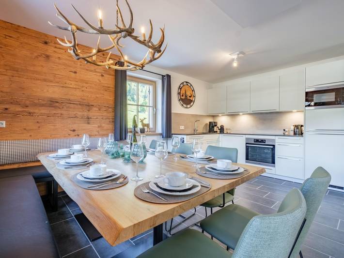Chalet mit finnischer Sauna und Aussicht in Rottenmanner und Wölzer Tauern, Irdning-Donnersbachtal